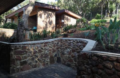 Schoemansville Maison | Mia Hills guest house