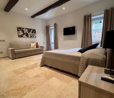 Castagneto Carducci Appartement | Mia Margot Suite Apartment