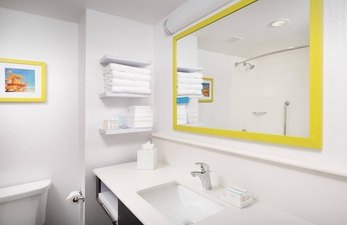 Seybold Hôtel | Miami Moments! Free Breakfast, Pool, Pets Allowed!