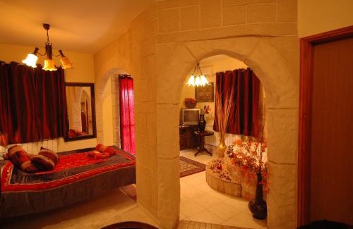 Sha'al Cabine | Michal's Suites