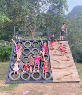 Huu Lung Autre | Michi Camp Hữu Liên
