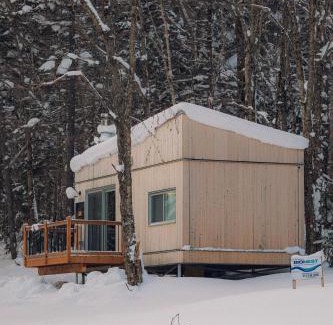Notre-Dame-Auxiliatrice-de-Buckland Chalet De Ski | Micro-Cabine in the Moutains - Solstice 1
