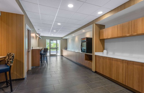 Amsterdam Hôtel | Microtel Inn & Suites by Wyndham Amsterdam