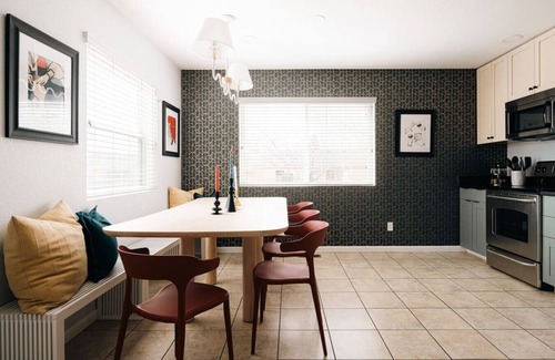 Barths Maison | Mid-Century Gem | 3BR | Hot Tub | Close to Denver