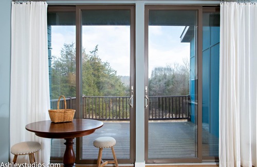 Pine Plains Maison | Maison Mid-Century entourée de prés