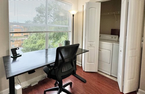 South Semoran Appartement | Mid-Century Studio Apt in Orlando near MCO Airport