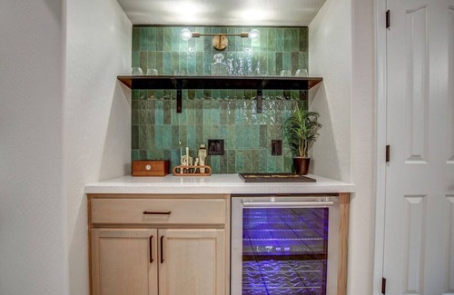 San Tan Valley Maison | Mid Century Themed Home on the Golf Course