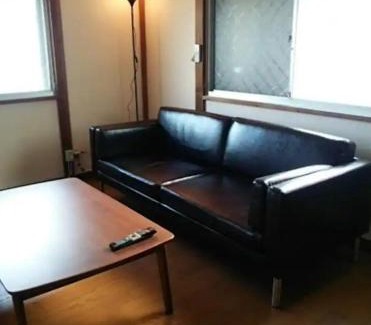 Yokosuka Appartement | Mid-Century Yokosuka