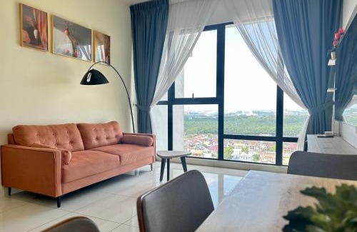 Central District Appartement | Mid Vally Southkey JB, 2BR, WIFI, 7 mins to CIQ , 5-7pax