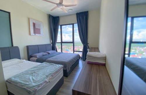 Central District Appartement | Mid Vally Southkey JB, 2BR, WIFI, 7 mins to CIQ , 5-7pax