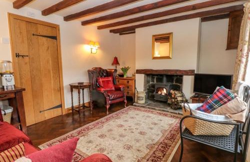 Endon Maison | Middle Cottage