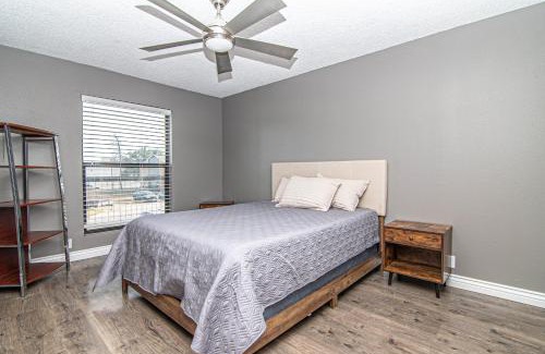 Midland Appartement | Midland Condo With Pool