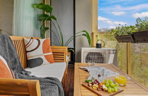 Aviatiei Appartement | Mido Bird Luxury Apartment with Private Parking & Self Check-in