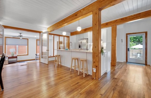 Tallahassee Maison | Midtown on 7th Ave - Private Pool - Walk to restaurants & shops - FSU 2 miles