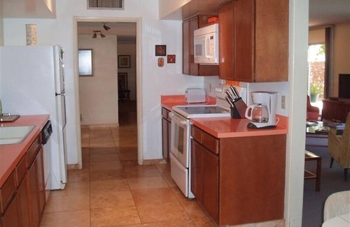 San Clemente Copropriété | Midtown, Reid Park / Randolph Golf, Retro Charmer