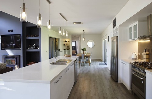 Bright Maison | Midtsommer - family friendly modern holiday house