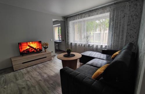 Telsiai Appartement | Miesto šviesų apartamentai Telšiuose