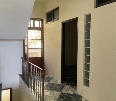 Emei Maison | Mihu Mountain Bed and Breakfast