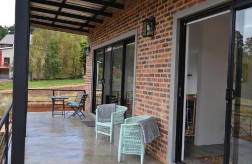 Dullstroom Appartement | Mika Self Catering Cottage