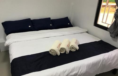 Bagac Appartement | Mikay Transient House near Las Cazas