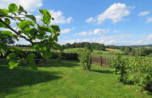 Milire Maison | Maison familiale Milíře Garden