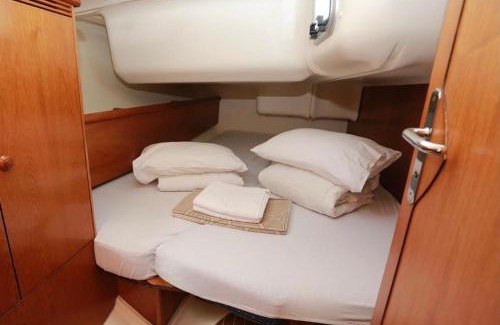 Arsa Location De Bateaux | Milady Yachting