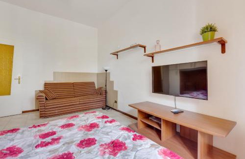 Quarto Oggiaro Appartement | Milan Polytechnic Lovely and Cosy Flat