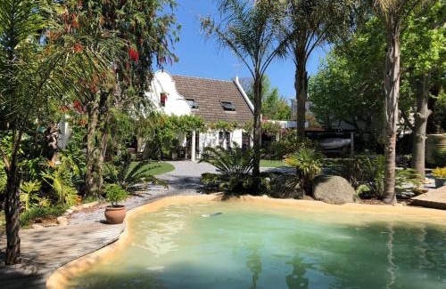 Tokai Appartement | Milburn