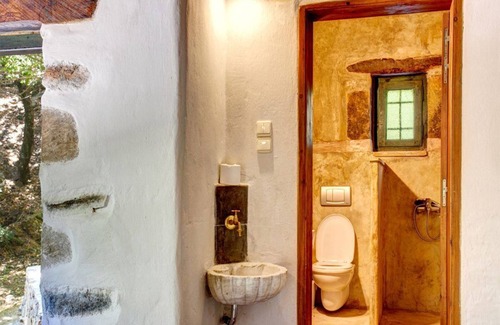Milia Maison | Milia Mountain Retreat