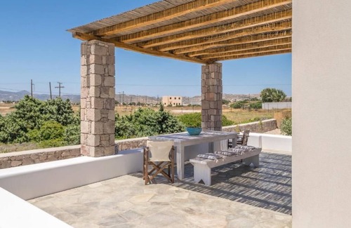 Milos Appartement | Milis House I - Charming 2-bedroom apartment in beautiful Milos
