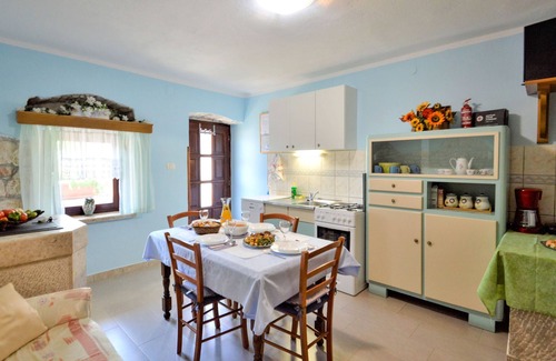 Foli Maison | Milka 2 by Interhome