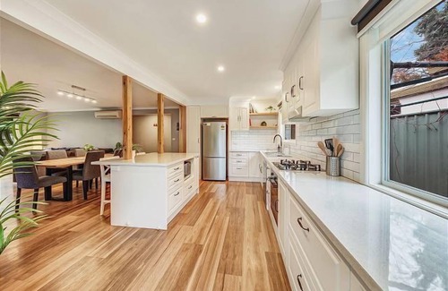 Bright Appartement | Millie's Retreat, Bright
