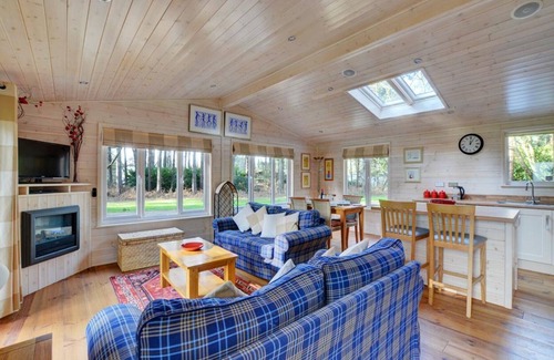 Weybourne Maison | Milliners Lodge - Deux Chambres Maison, Couchages 4