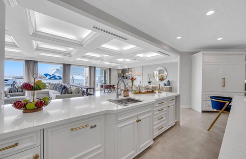 Harbour Inlet Maison | Million Dollar Views / Private beach / Heated pool / Walk to Beach / Harbourview Key | VlLLAS