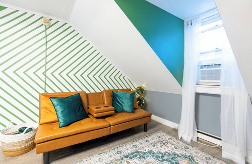 Mount Holly Appartement | Millview is located in the heart of Mount Holly perfect for business or leisure