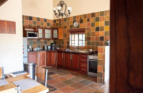 Rustenburg Cabine | Milorho Lodge