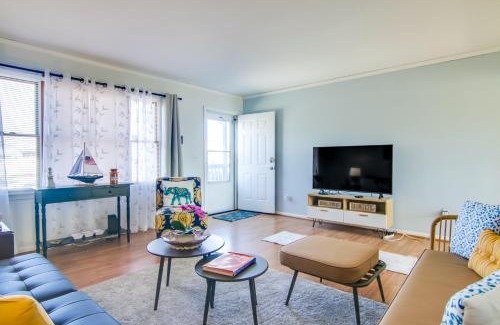Milton Maison | Milton Townhouse about 9 Mi to Delaware Bay!