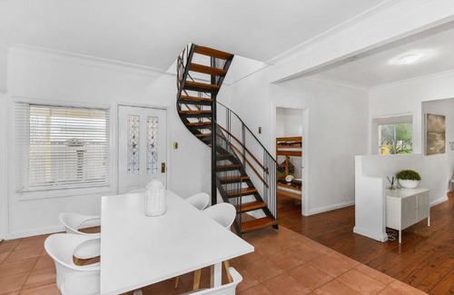 Budgewoi Maison | Mimosa Sands