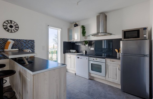 Saint-Victor-la-Coste Maison | Mimosas - Maison plain pied climatisée