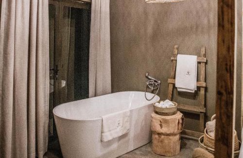 Hammanskraal Cabine | Minara Private Boutique Game Lodge