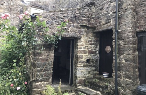Keld Cottage | Miner's cottage in stunning Swaledale. No TV, internet or mobile phone signal.
