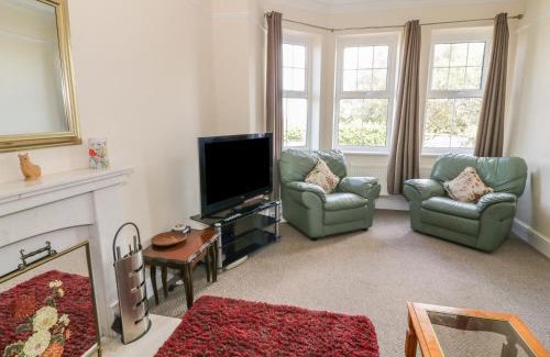 Newborough Maison | Minffordd