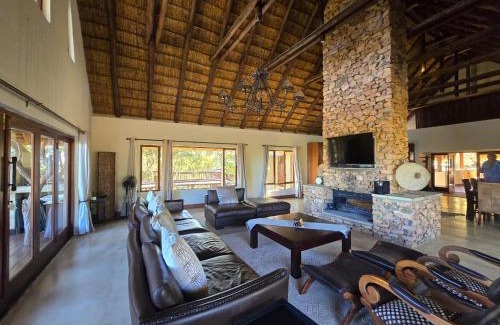 Bela-Bela Cabine | Mingwe Private Game Lodge