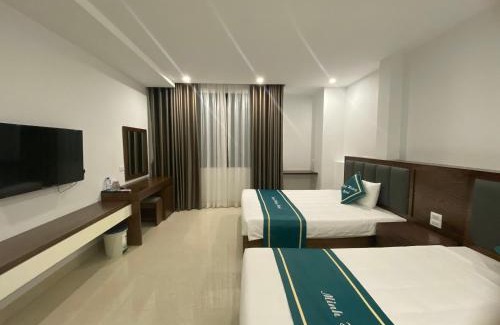 Ha Long Lit Et Petit-Déjeuner | Minh Hưng Motel