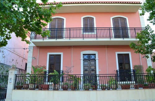Avola Maison | MINI APPARTEMENT "IL GIGLIO" ÉTAGE PENTHOUSE 2ème ÉTAGE