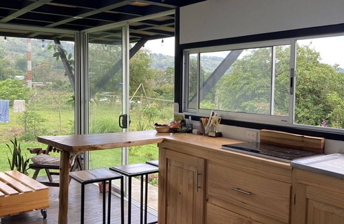 Santa Rosa Maison | Mini-maison Atypique Avec vue Panoramique et Grand Jardin