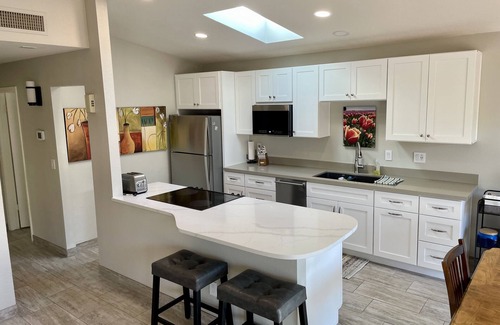 Ahwatukee Foothills Maison | Mini manoir! Retour à South Mtn Preserve. Superbes vues!!