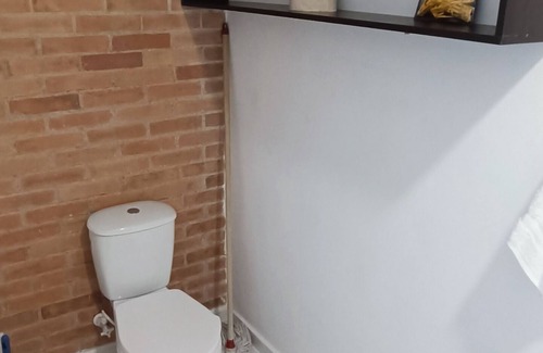 Medellin Appartement | Mini Studio 4. Frente Almcentro Comercial y Barrio Laureles. Todo Cerca