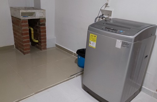 Medellin Appartement | Mini Studio 4. Frente Almcentro Comercial y Barrio Laureles. Todo Cerca