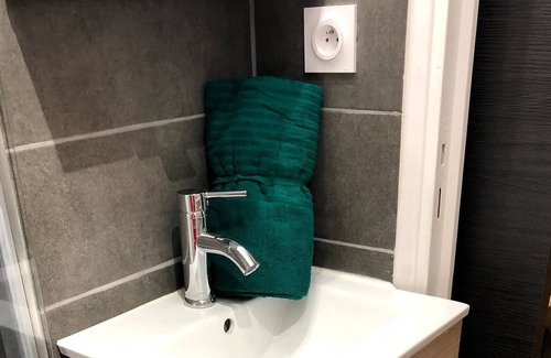 Montlhery Appartement | ☆ Mini Studio 5* - Montlhéry Centre ☆